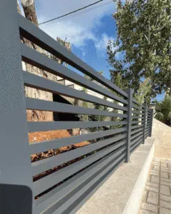 גדרות אלומיניום